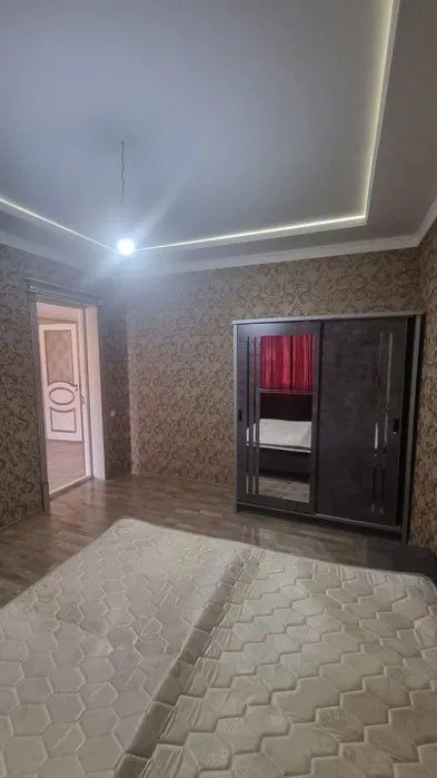 Срочно сдается дом 7 комнат,2сотки.Сергели..