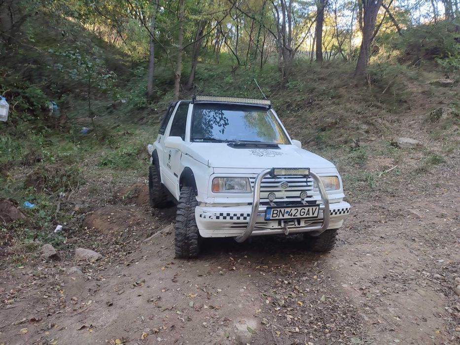 Vând Suzuki Vitara 1.6 8 valve