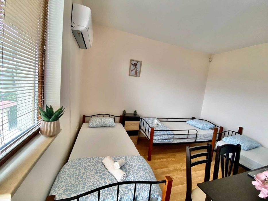 Жилища под наем за служители/работници в гр. Костинброд, за нощувки