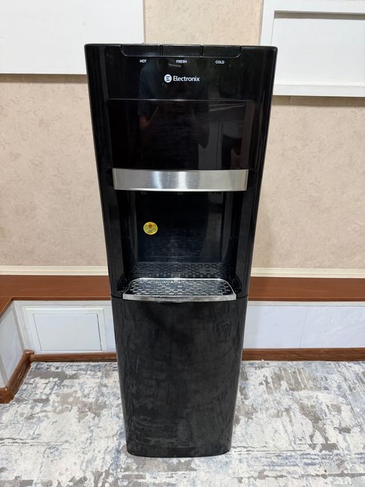 Куллер для воды Elektronix