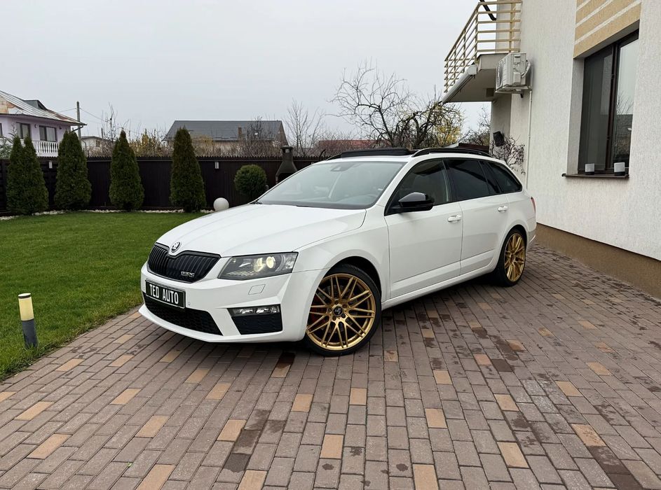 Skoda Octavia 2.0 Tdi, 184cp, DSG, vRS, Panorama, Webasto, Jante 19, RATE / CREDIT