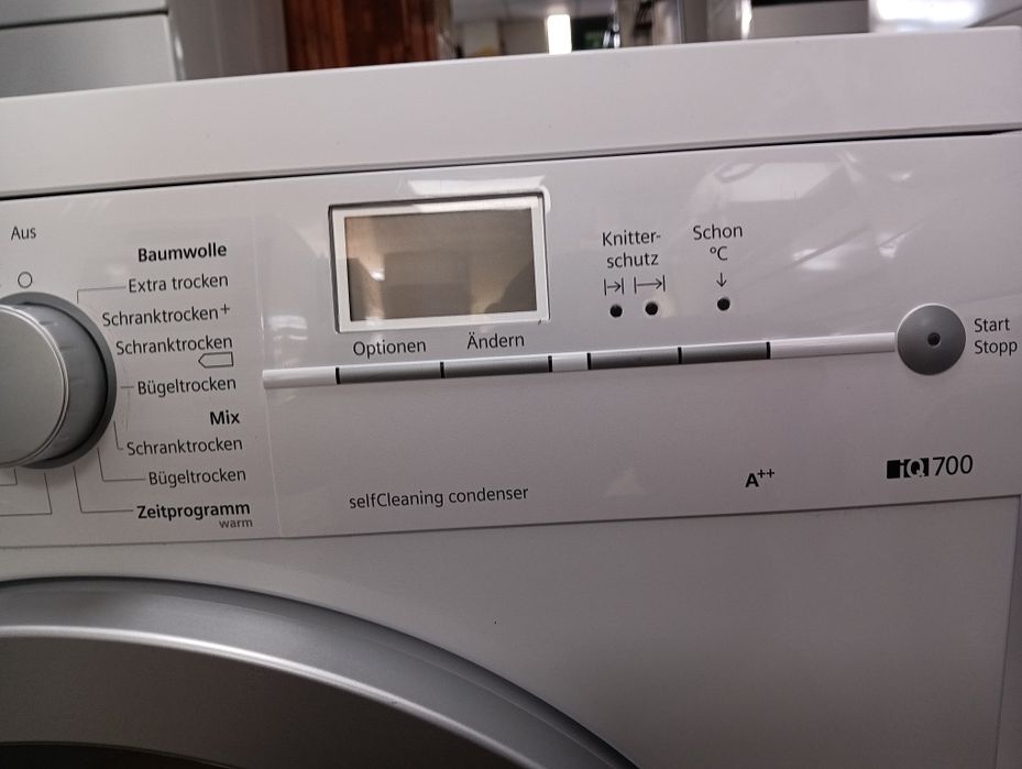 Сушилня с термопомпа Сименс Siemens IQ 700 A++ 8кг 2 години гаранция!