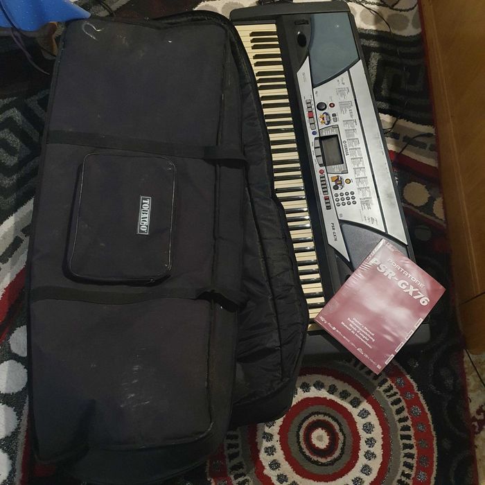 Orga Yamaha psr- gx 76