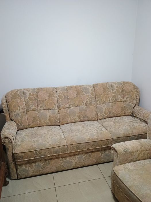 Vând canapea +2 fotolii