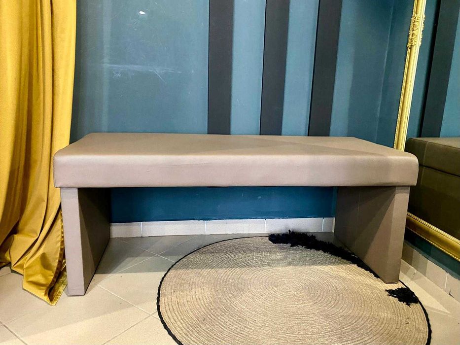 Taburet tip bancă, tapițerie leatherette din piele ecologică, culoare maro/greige