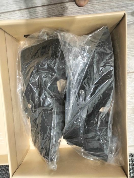 Продам женские лоферы