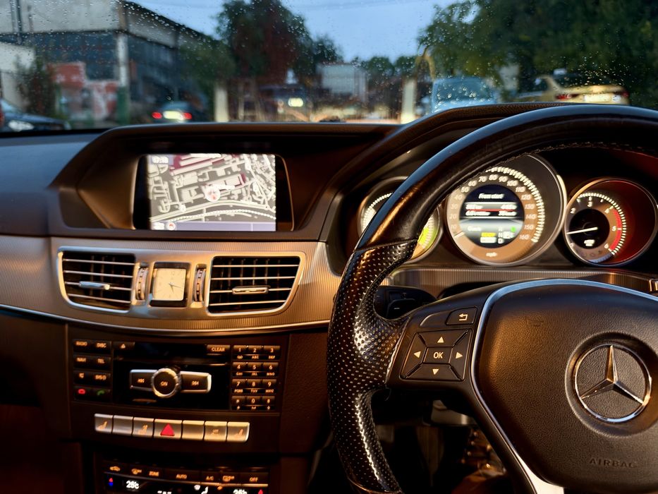 Mercedes E300 Hybrid W212(S212) Facelift 2014г Мерцедес Е300 Хибрид комби 204кс