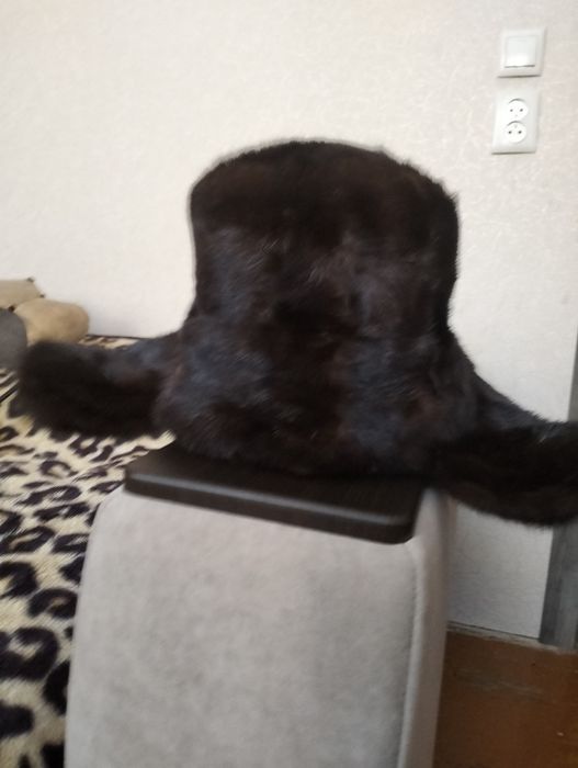 Продам шапку норковую