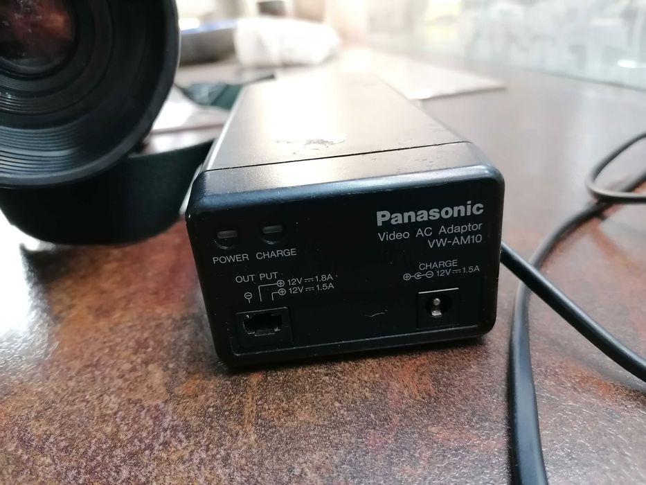 Cameră video s VHS M9500 profesională