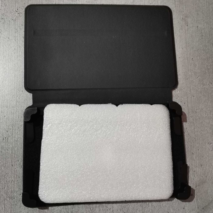 Husa neagra universala tableta 7" noua