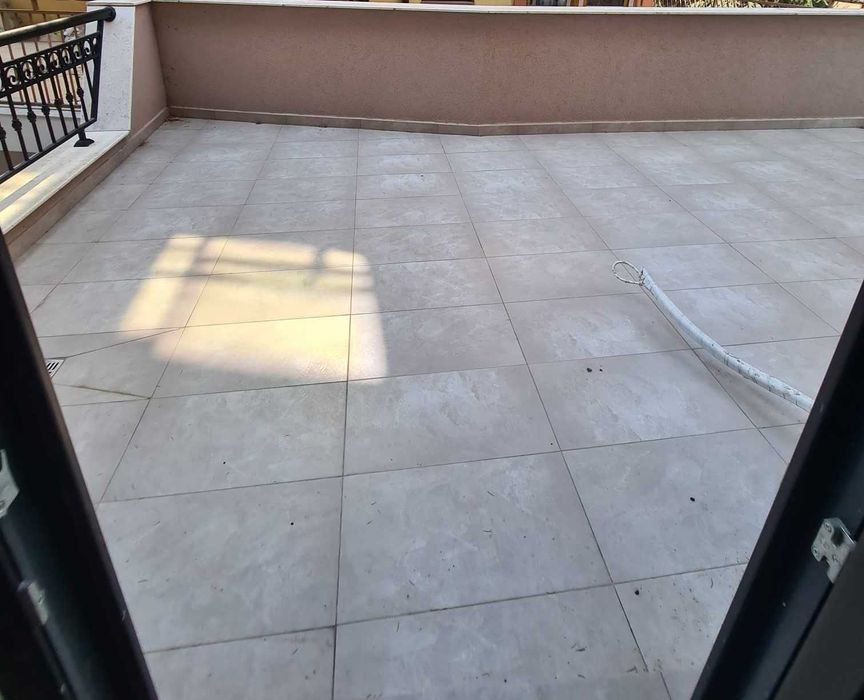 ДВУСТАЕН апартамент в ЛУКСОЗНА СГРАДА в кв. Училищни, гр. Хасково