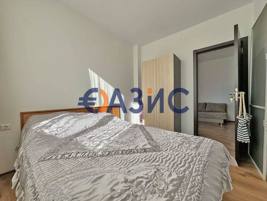 Продава се Двустаен апартамент в к.к. Слънчев бряг - 40 кв.м за 1563 €/кв.м - Снимка #8