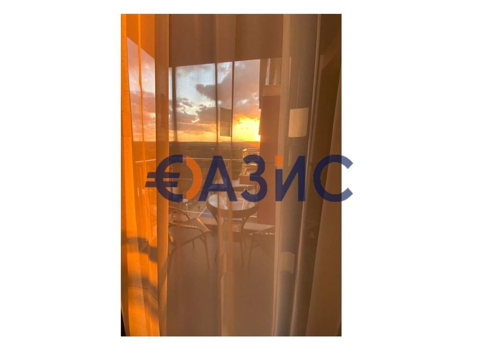 Продава се Двустаен апартамент в к.к. Слънчев бряг - 49 кв.м за 1347 €/кв.м - Снимка #9