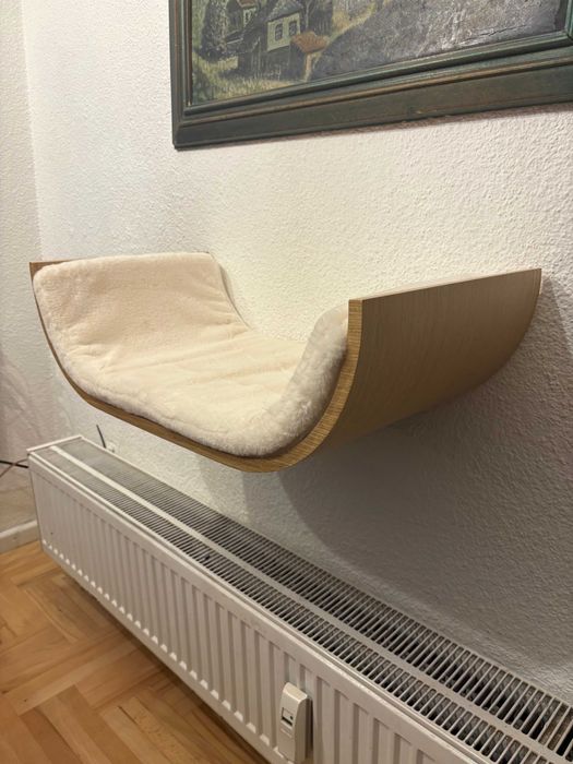 Легло за котка - дъб; естествен фурнир