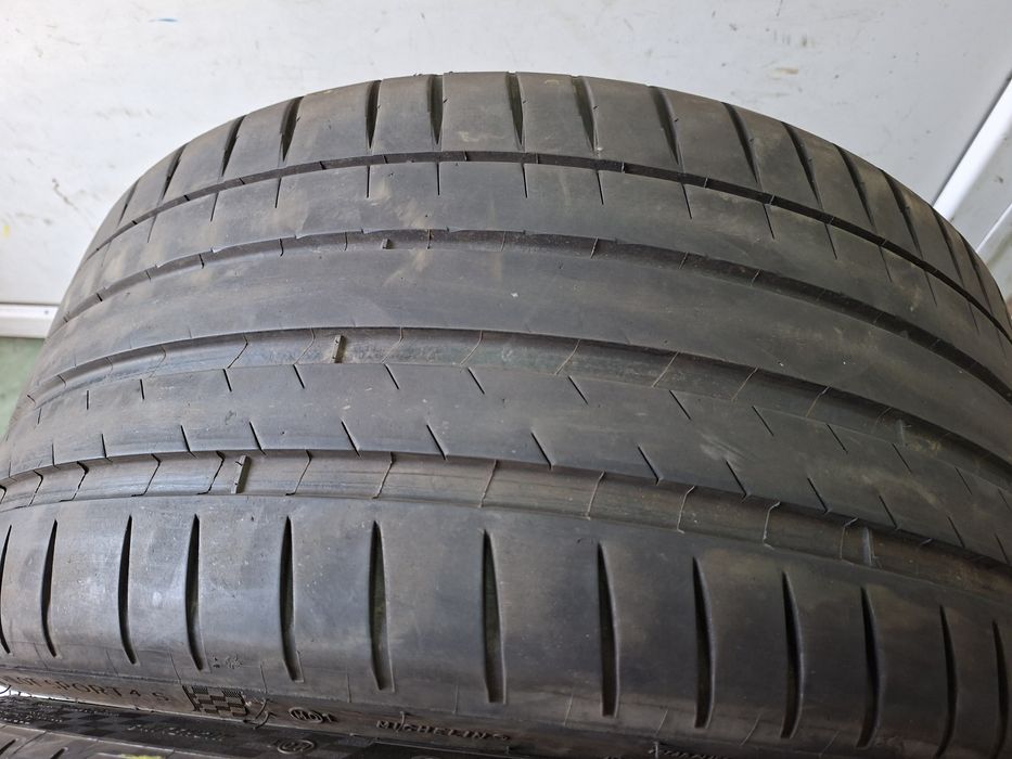 2 anvelope 265/30 R20 Michelin dot 2023