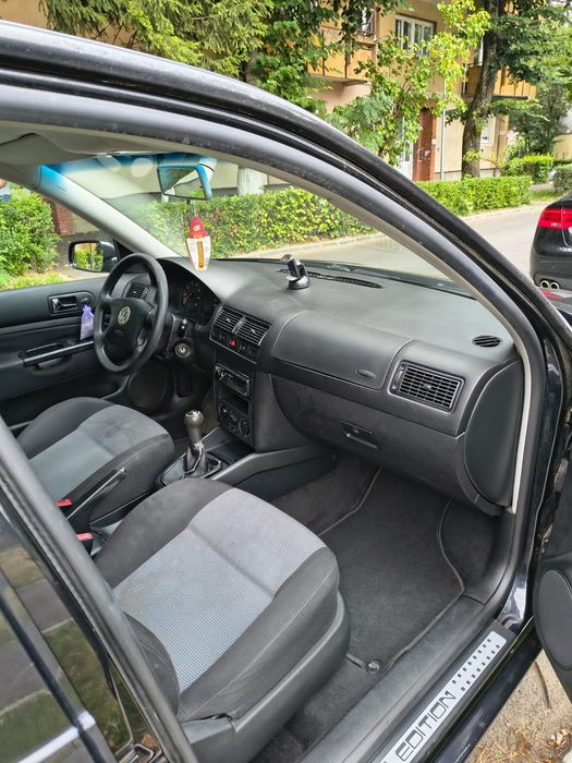 VOLKSWAGEN Golf 2003 — imagine 5