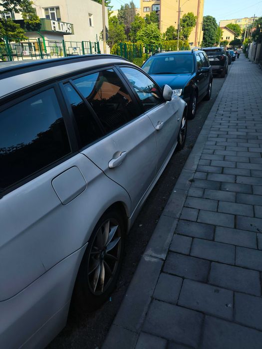 BMW E91 Facelift 2011 - 2.0 Diesel