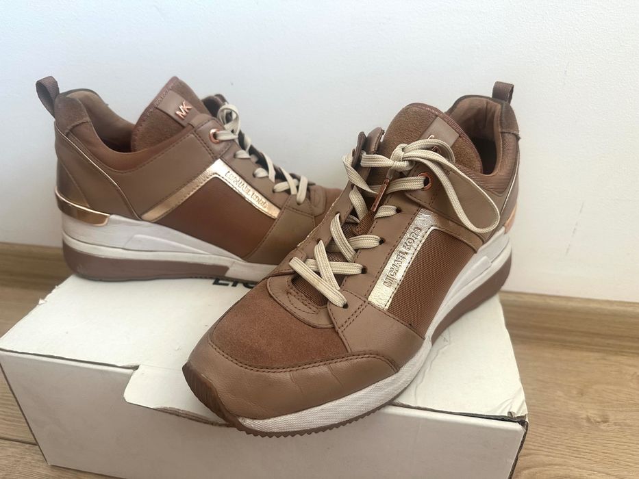 Маратонки Michael Kors 39 номер