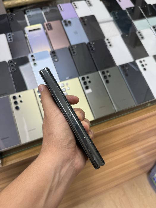 Samsung Fold 3 12/256Gb