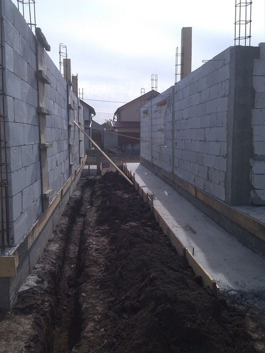Amenajări interioare și exterioare