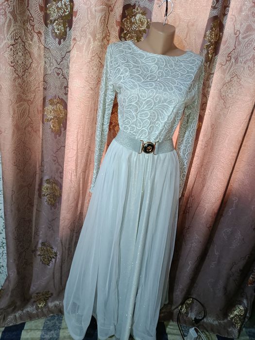 Vecherniy oq ko'ylak