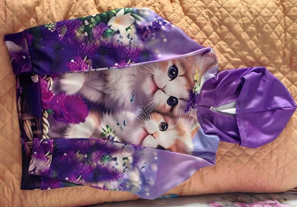 Продается кофта для девочки