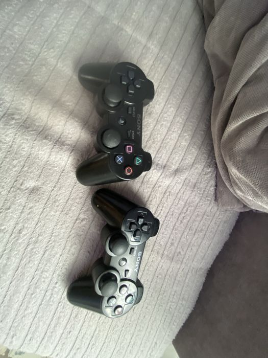 Продам PS3 в хорошем состоянии