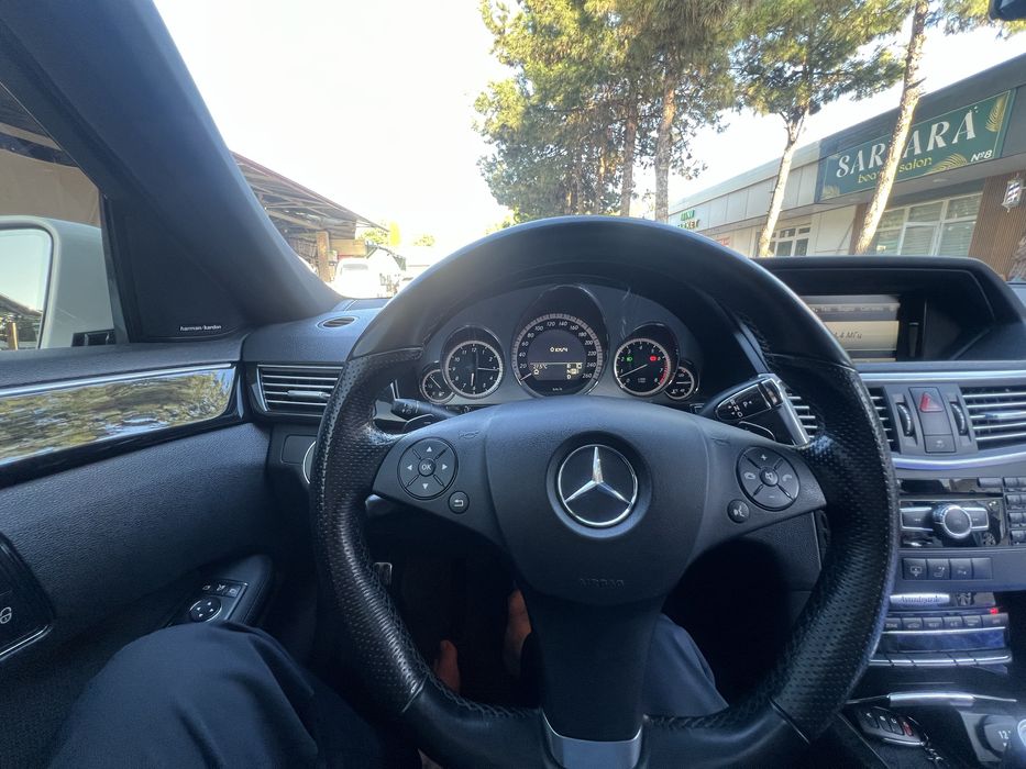 Мерседес 212  Е350  AMG