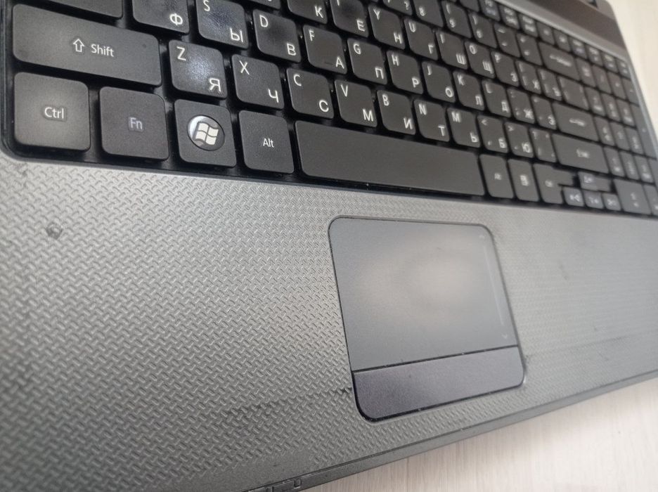 Arzon nootebook Acer intel core i5 , 6/340 gb (240ssd) gb, 15,6"