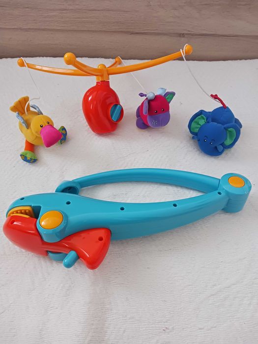 Музикална въртележка за бебешка кошара