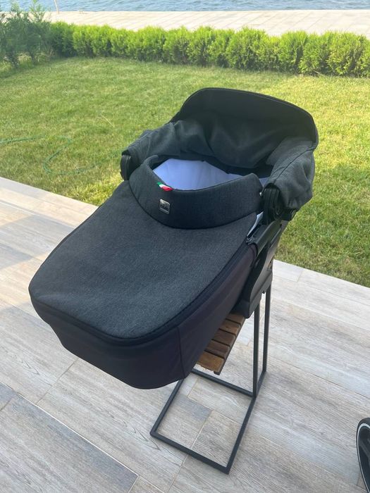 Бебешки комбинирана количка