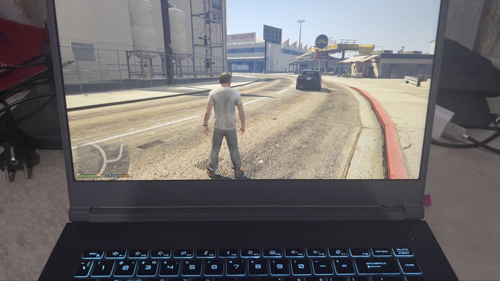 Noutbok core- i5 -1245H 2.00GHz prasesor 64