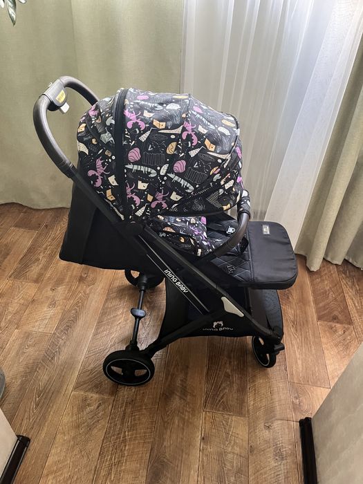 Прогулочная коляска Ining Baby