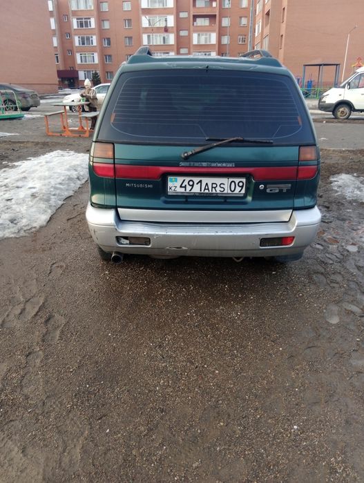 Митсубиси спец вагон