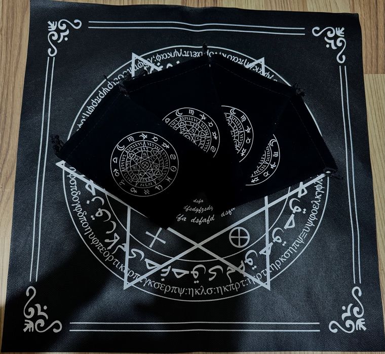 Новые мешочки для карт таро, бархатные с пентограмой