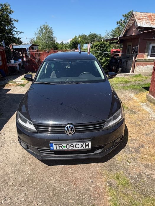 Vand Vw jetta 2012