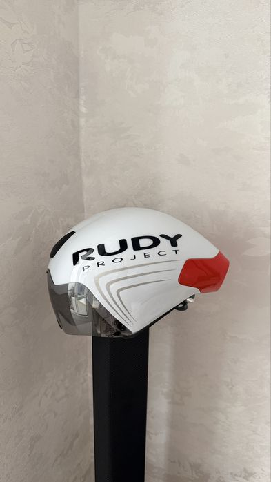 Продаю аэродинамический шлем Rudy Project The Wing