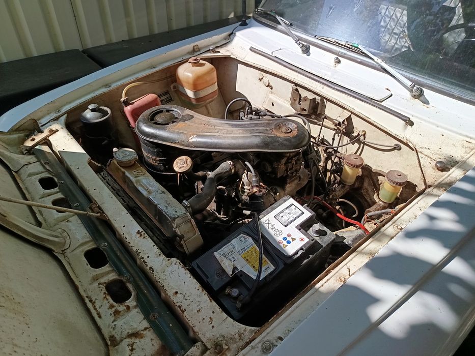 Москвич 408 с горни скорости