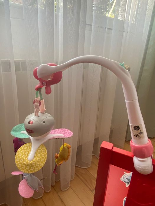 Музикална въртележка за количка и над кошара 2 в 1 Tiny Love