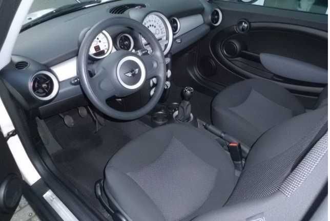 На части Mini One 1.6 16V