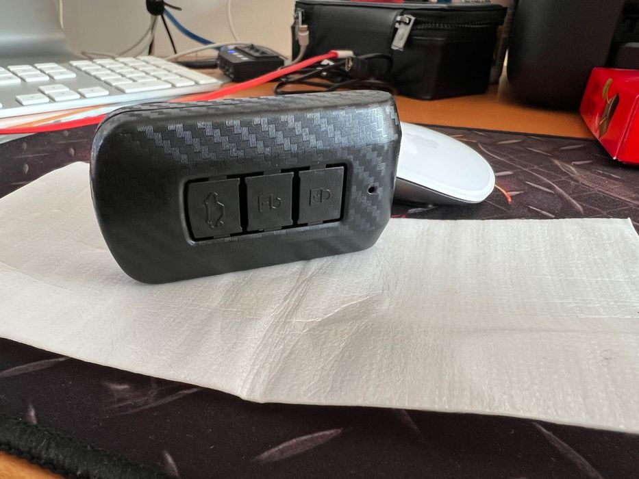 Husa kevlar (carbon) pt cheie ,Mitsubishi Outlander  etc.