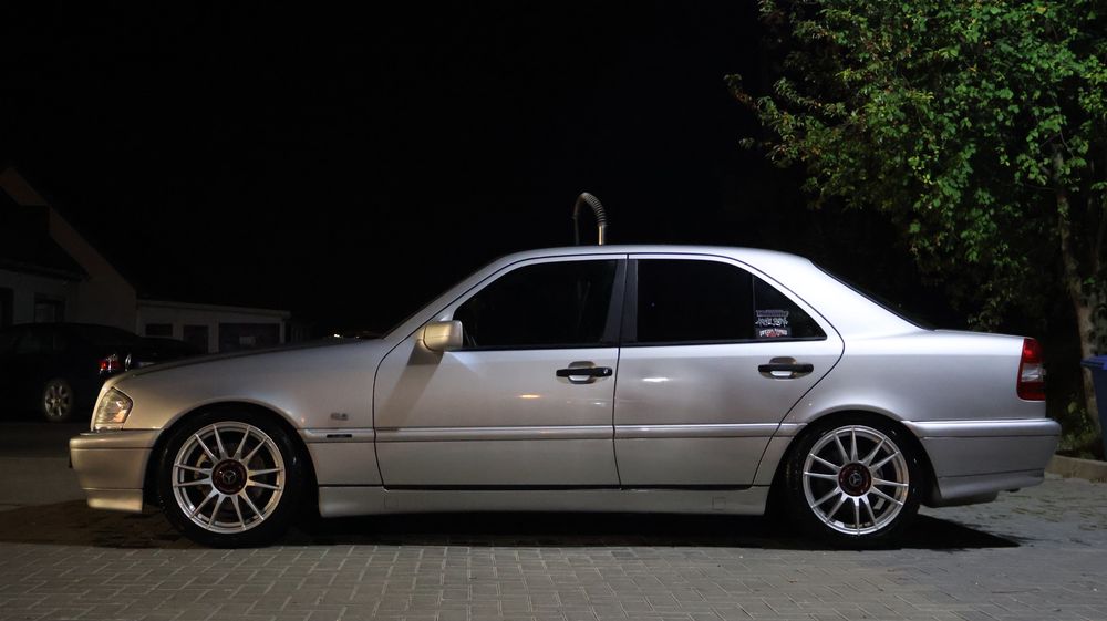 MERCEDES-BENZ E-Class 1998 — imagine 3