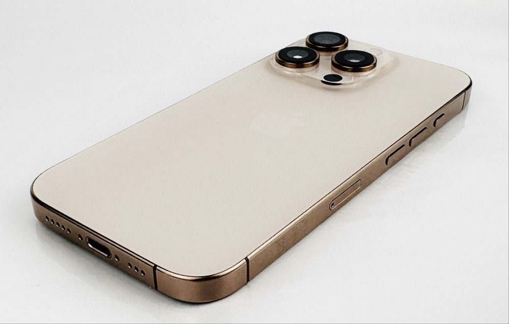 Apple iPhone 16 Pro Max 256GB Desert Titanium 97% Батерия! Гаранция!