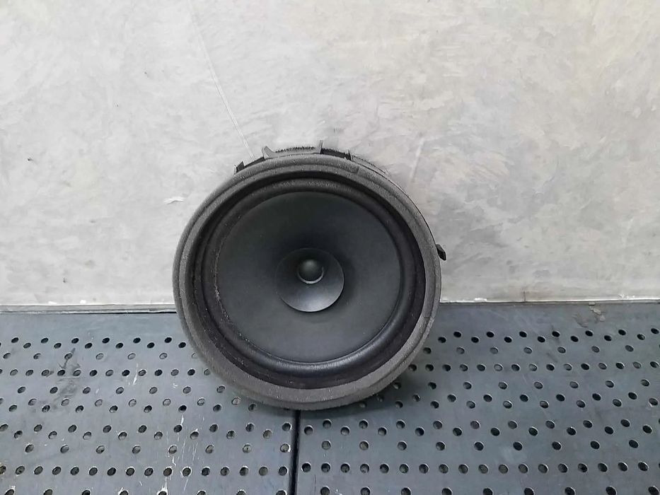 Boxa audio dreapta spate mitsubishi asx