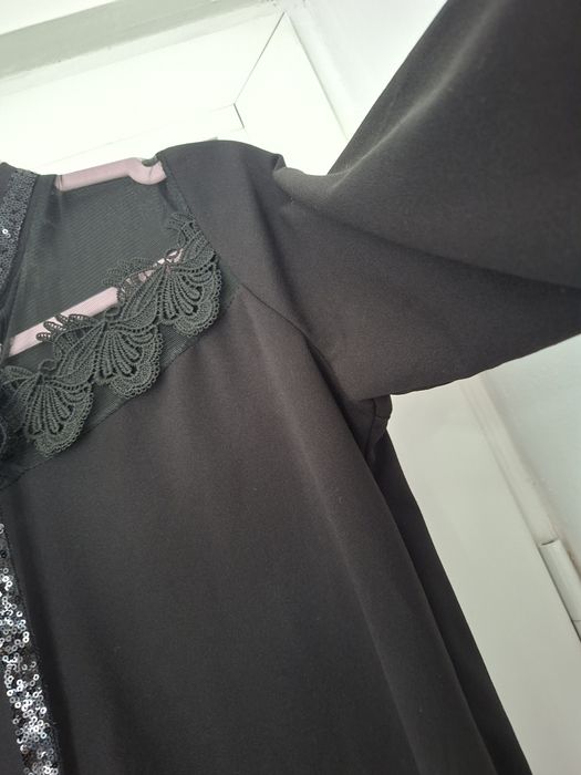 Rochie ocazie cu dantelă și paiete 38, nepurtata