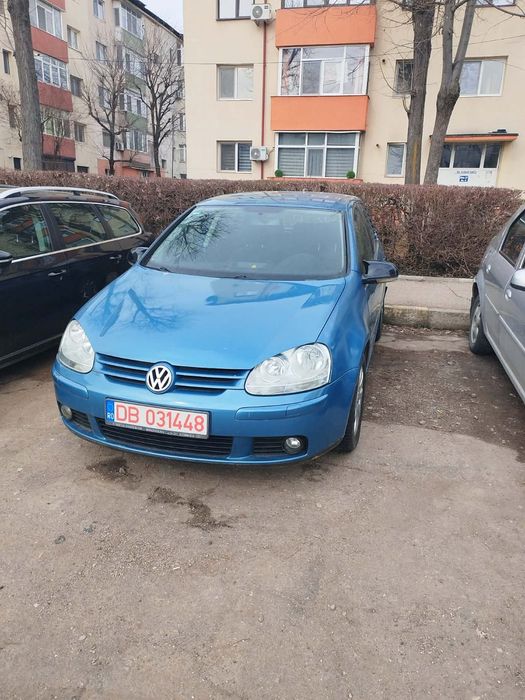Golf5 schimb sau vând