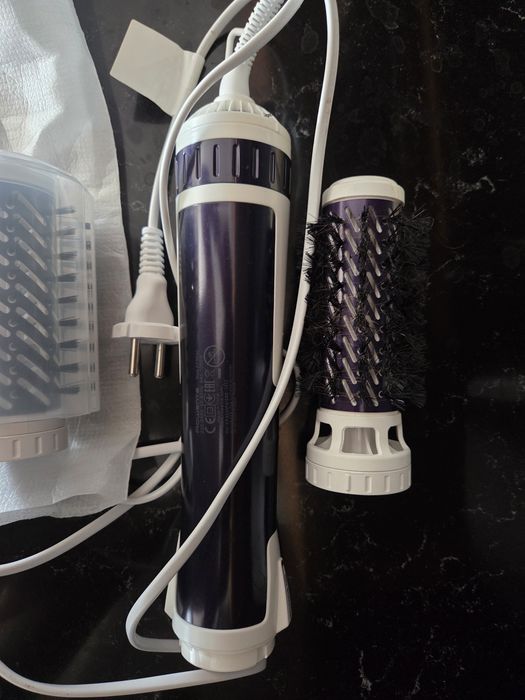 Rowetenta brush volume and shine