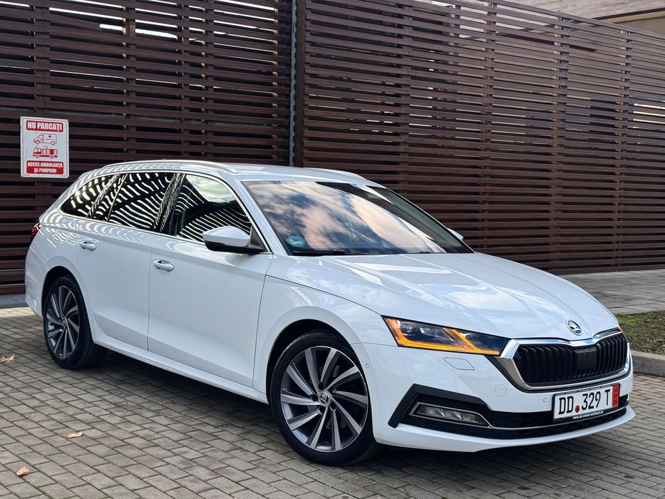 Skoda Octavia 4 Style -2.0 150Cp -Automat -Matrix,Head Up,Virtual,Ambientale,Camera