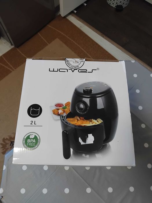 Уред за печене без мазнина Airfrier