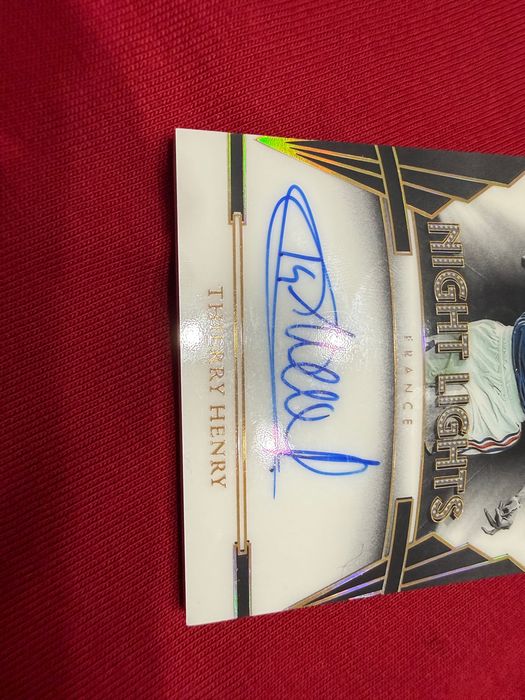 Thierry Henry – Night Lights Auto 02/10 2024-25 Panini Noir Soccer